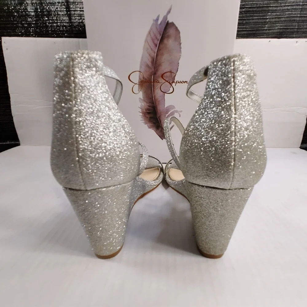 Jessica Simpson Callyia Women Size 6M Shoe Silver Flash Shimmer Metallic Wedge